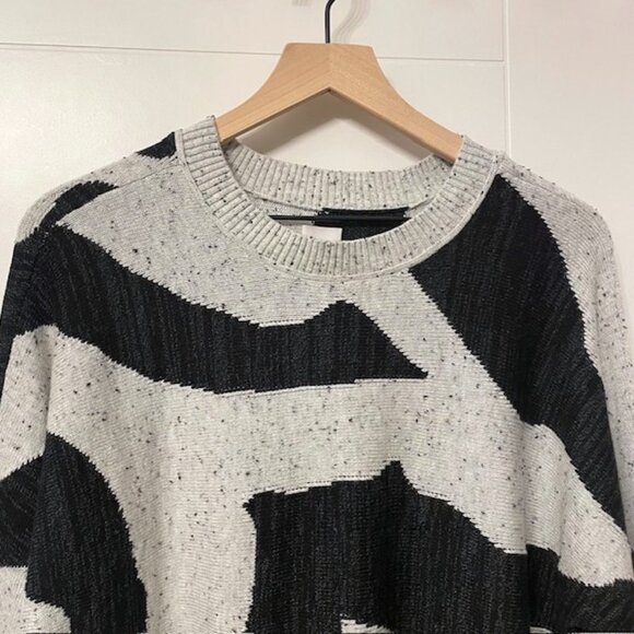 NWT NIC+ZOE Dusk Days Abstract Sweater Black Gray Size Small - Picture 5 of 16
